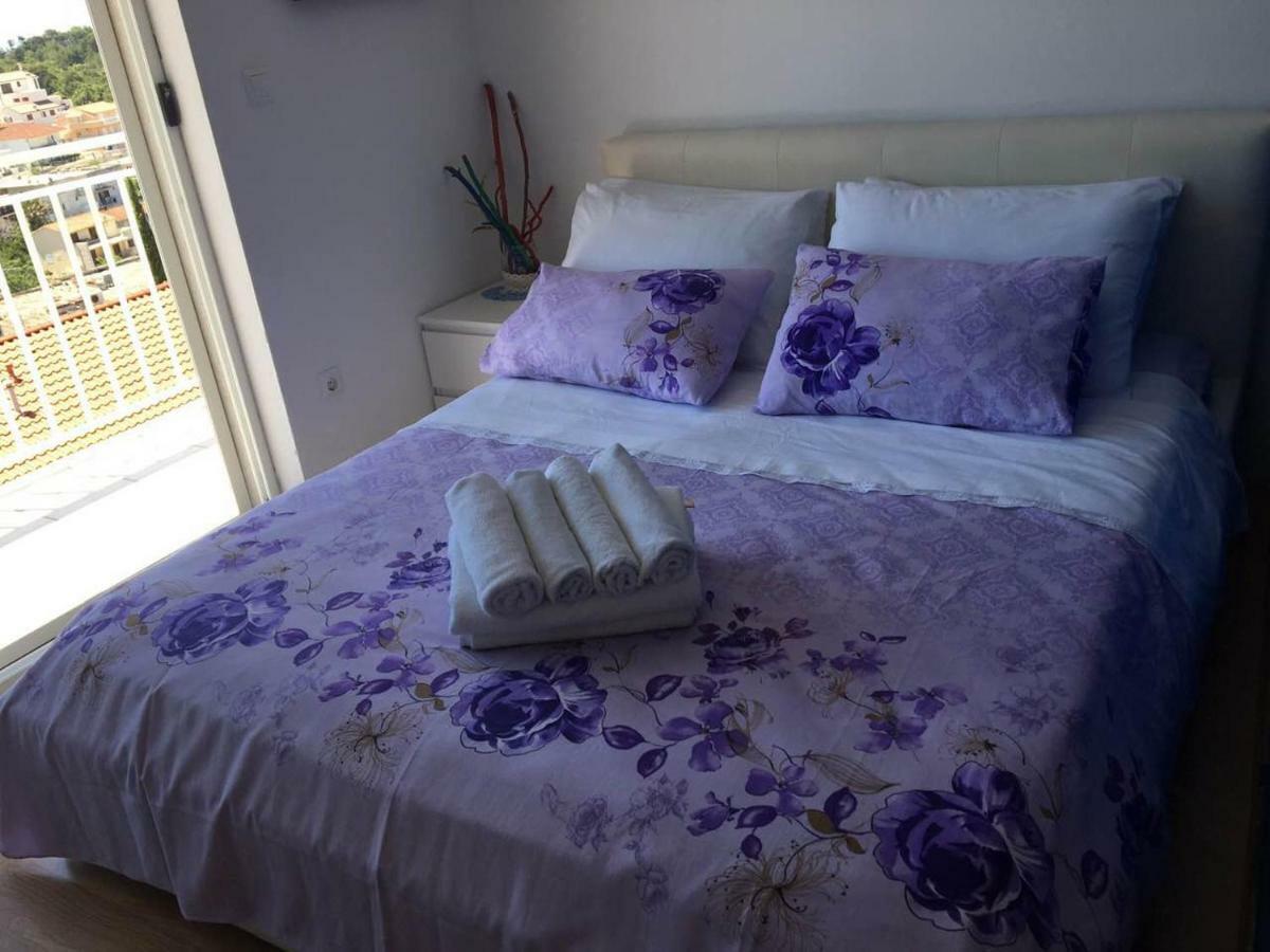 B&B Buzolic Đảo Hvar Ngoại thất bức ảnh